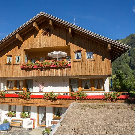 Walserkreuz Guest house Hirschegg (Vorarlberg)