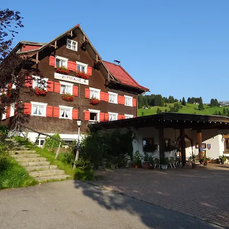 Guest house Walserkreuz Hirschegg (Vorarlberg)