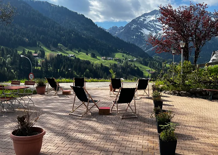 Walserkreuz Guest house *